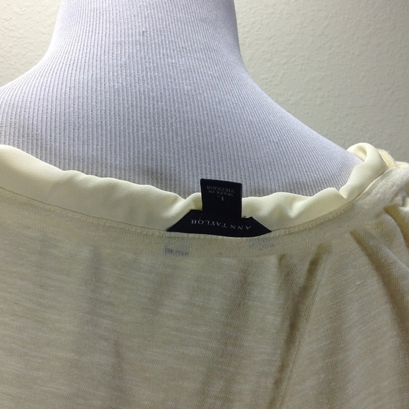 Ann Taylor Yellow 3/4 Sleeve Flowing Top - Picture 4 of 6